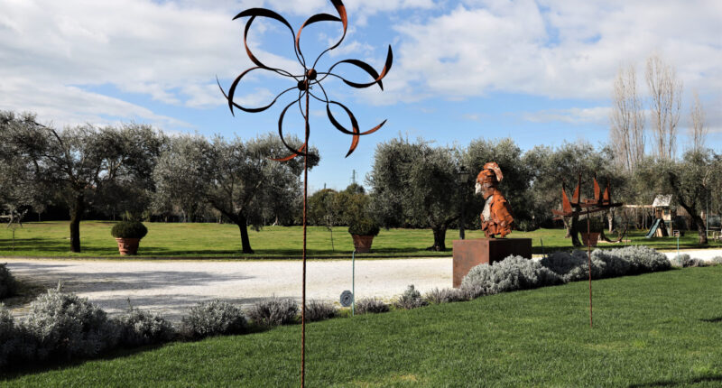 Scultura per parco in Villa Forte dei Marmi